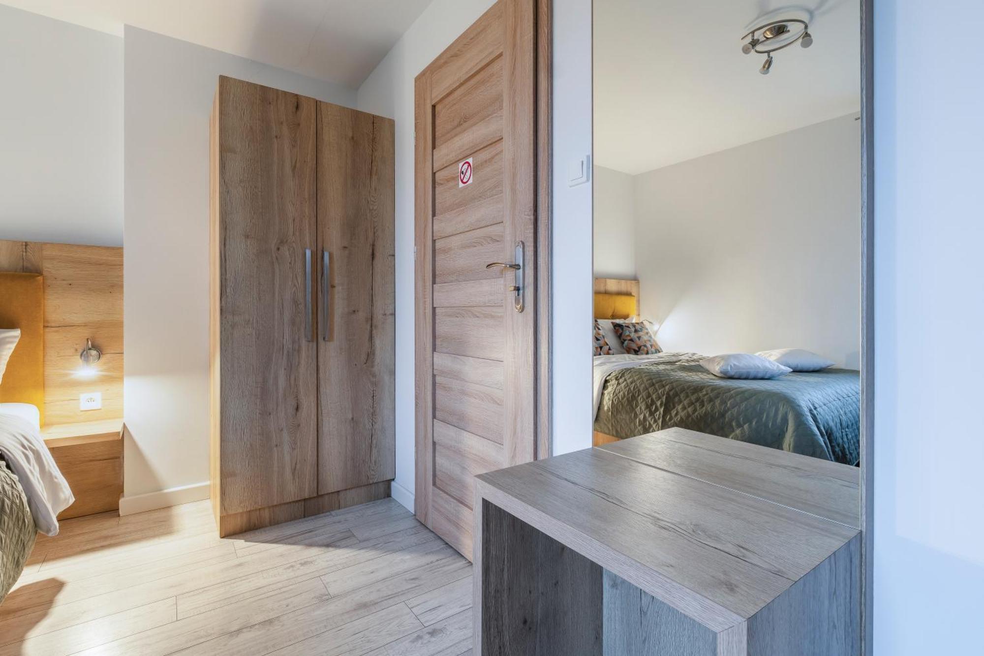 Jaskółka - pokoje i apartament przy plaży Olsztyn  Zewnętrze zdjęcie