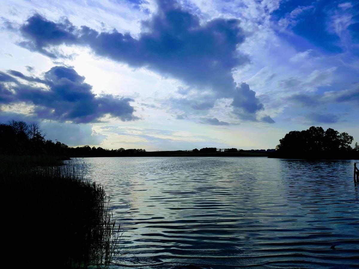 Jaskółka - pokoje i apartament przy plaży Olsztyn  Zewnętrze zdjęcie
