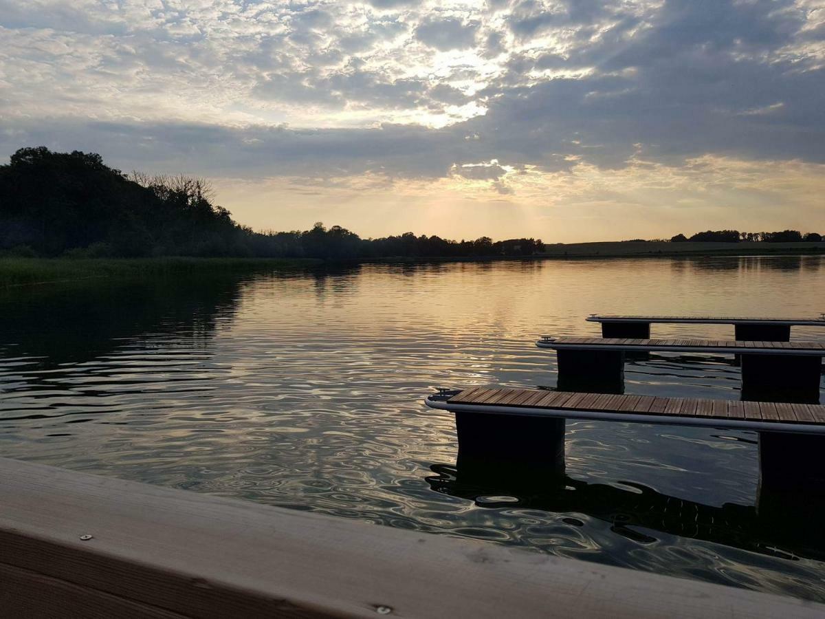 Jaskółka - pokoje i apartament przy plaży Olsztyn  Zewnętrze zdjęcie