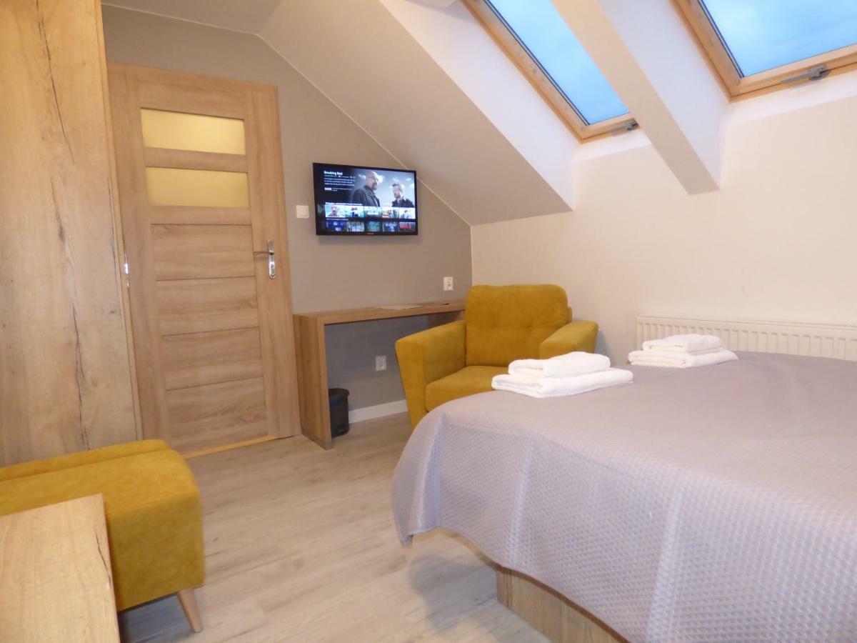 Jaskółka - pokoje i apartament przy plaży Olsztyn  Zewnętrze zdjęcie
