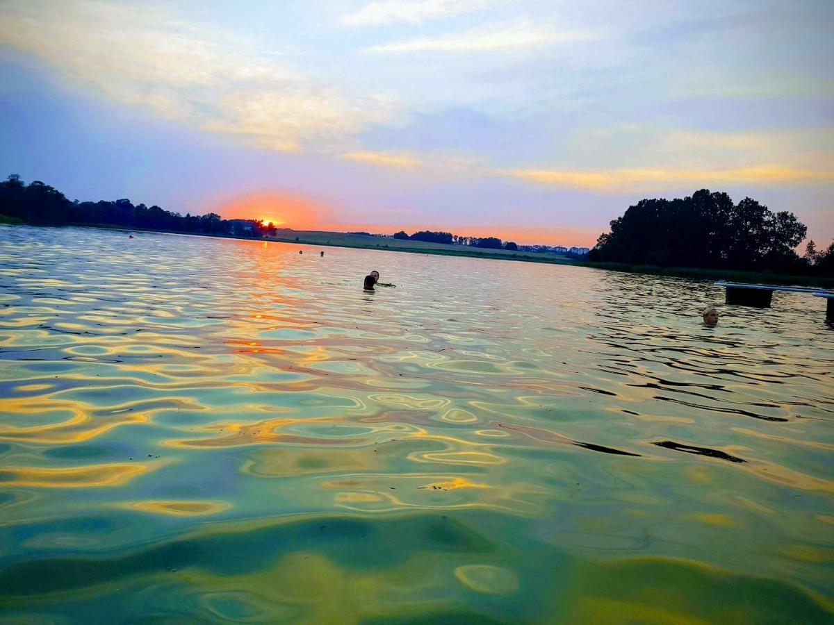 Jaskółka - pokoje i apartament przy plaży Olsztyn  Zewnętrze zdjęcie